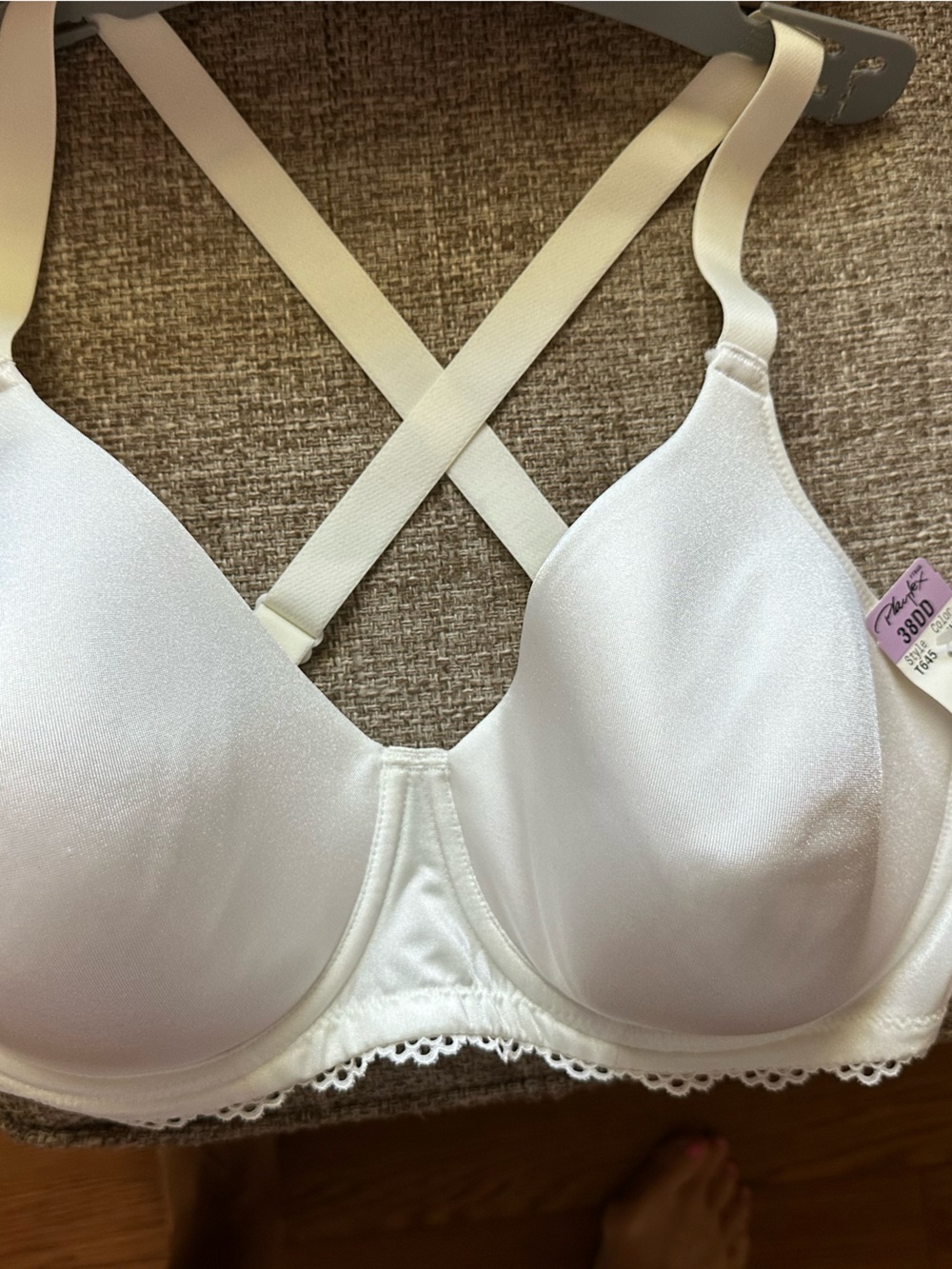Playtex White Crisscross Strap T-Shirt Bra Style #T645